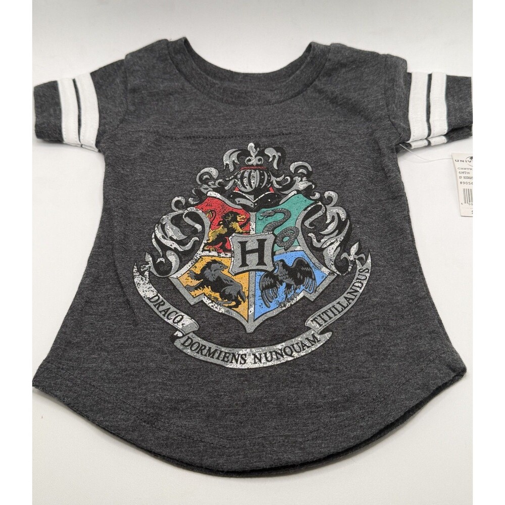 Universal Studios Harry Potter Hogwarts Crest Baby Infant 6 Month Gray Tee NWT